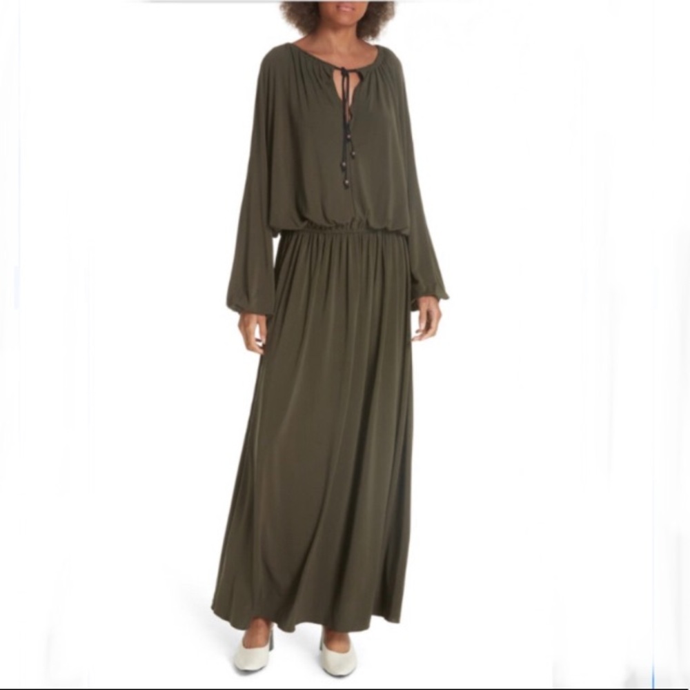 Elizabeth and James Luna Maxi NWT M
